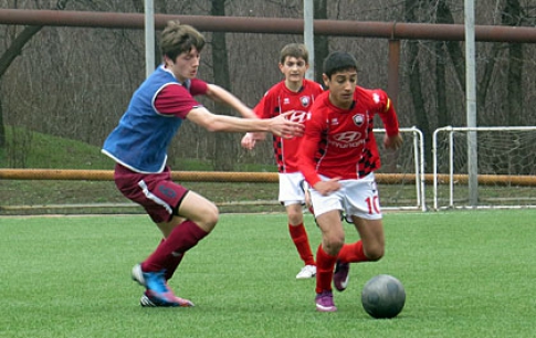 U-14 Ukrayna toplanışını yekunlaşdırdı