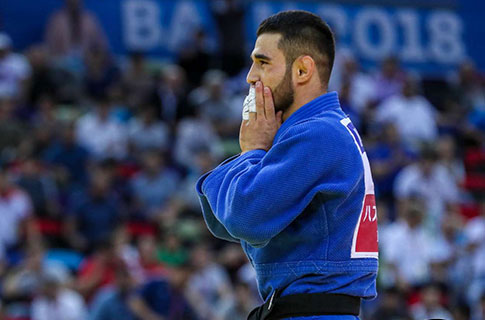 Kəramət Hüseynov Olimpiya çempionunu məğlub etdi, 5-ci oldu