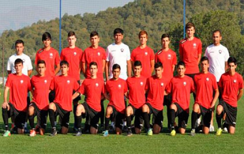 U-17 İtaliyada ilk oyununu keçirdi