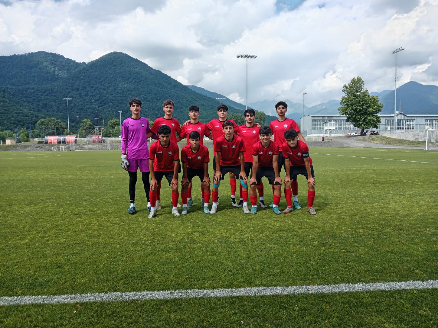 U-17-dən böyükhesablı qələbə