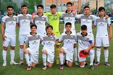 U-16-dan iki heç-heçə