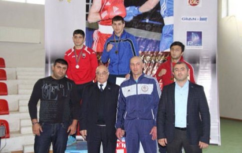  Gabala boxers winning 4 medals