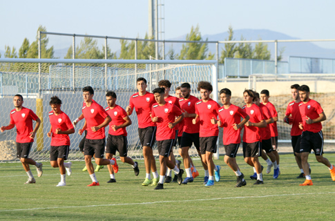 Khalilov finalizing U19 against APOEL