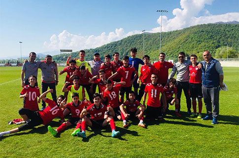 Gabala U17 won season trophy