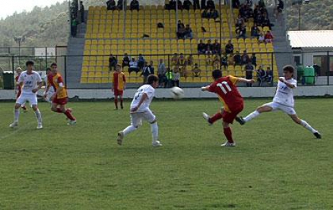 Dusputable positions in Sumgait-Gabala match - VİDEO