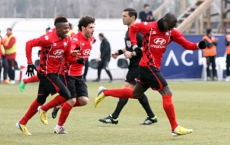 Kamanan double put Gabala in top six beating Khazar Lankaran 2-0