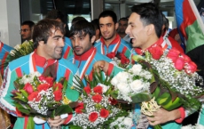 Karate team returning back home - Photogallery