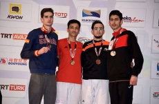 Harchegani won gold, Mammadov took bronze