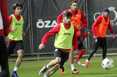 First team night workout in second Antalya training day - VIDEO